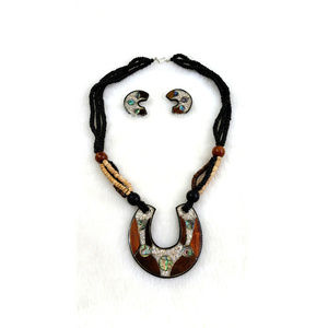 Vtg Boho Necklace and Earrings Set Shell and Wood